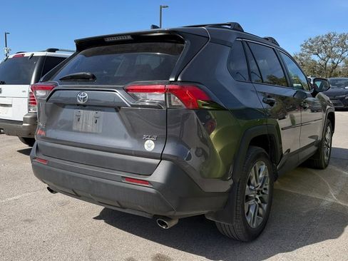 Used 2024 Toyota RAV4 XLE Premium image 4