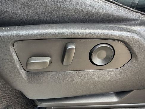 Used 2024 Chevrolet Silverado 2500 High Country w/ High Country Premium Package AWD/4WD image 28