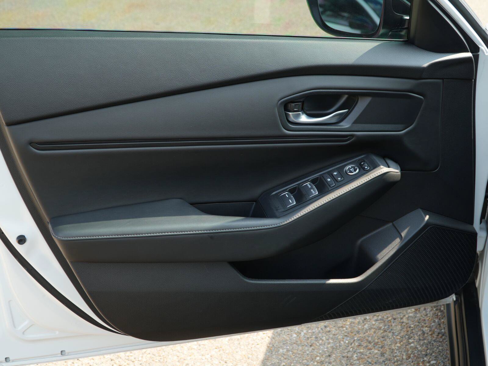 Used 2025 Honda Accord Sport image 4