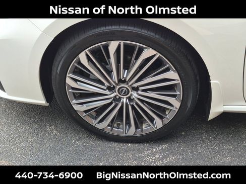 Certified 2023 Nissan Altima 2.5 SL FWD image 31