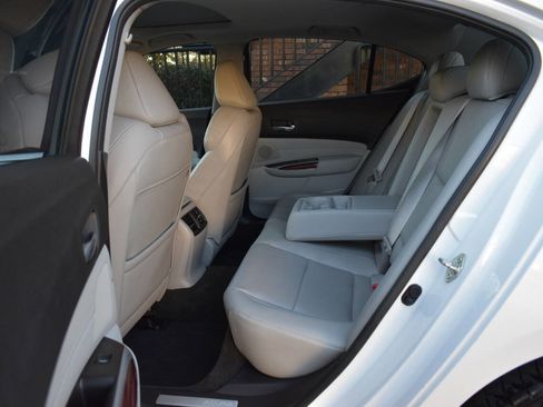 Used 2017 Acura TLX V6 w/ Technology Package image 9