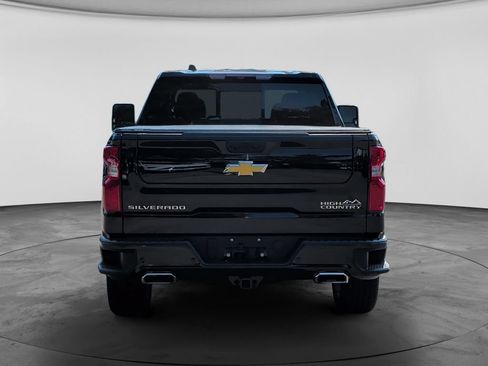 Used 2026 Chevrolet Silverado 1500 High Country w/ High Country Premium Package AWD/4WD image 6