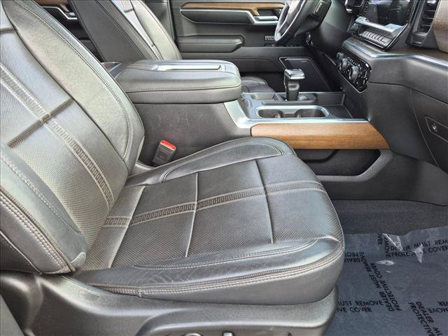 Used 2022 Chevrolet Silverado 1500 High Country w/ Z71 Off-Road Package AWD/4WD image 18