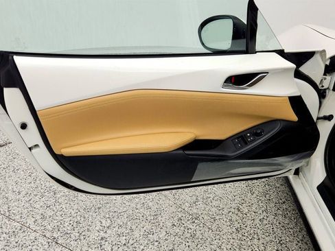 Used 2025 MAZDA MX-5 Miata Grand Touring image 11