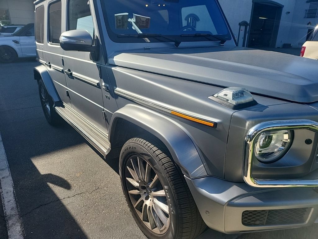 Used 2023 Mercedes-Benz G 550 image 3