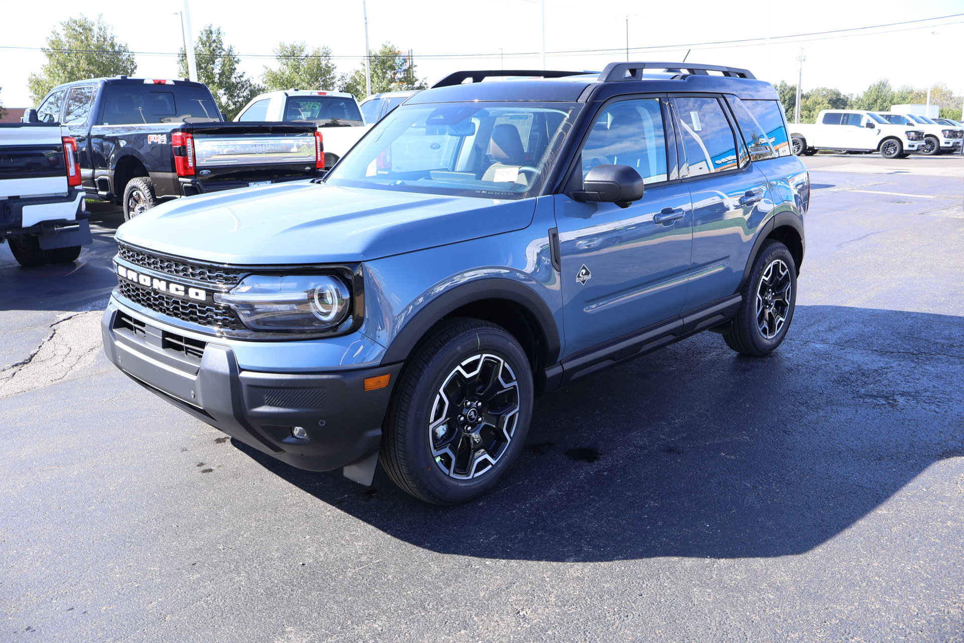 New 2026 Ford Bronco Sport Outer Banks w/ Outer Banks Tech Package+ AWD/4WD image 11
