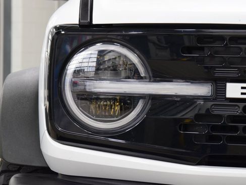 Used 2021 Ford Bronco Wildtrak image 12