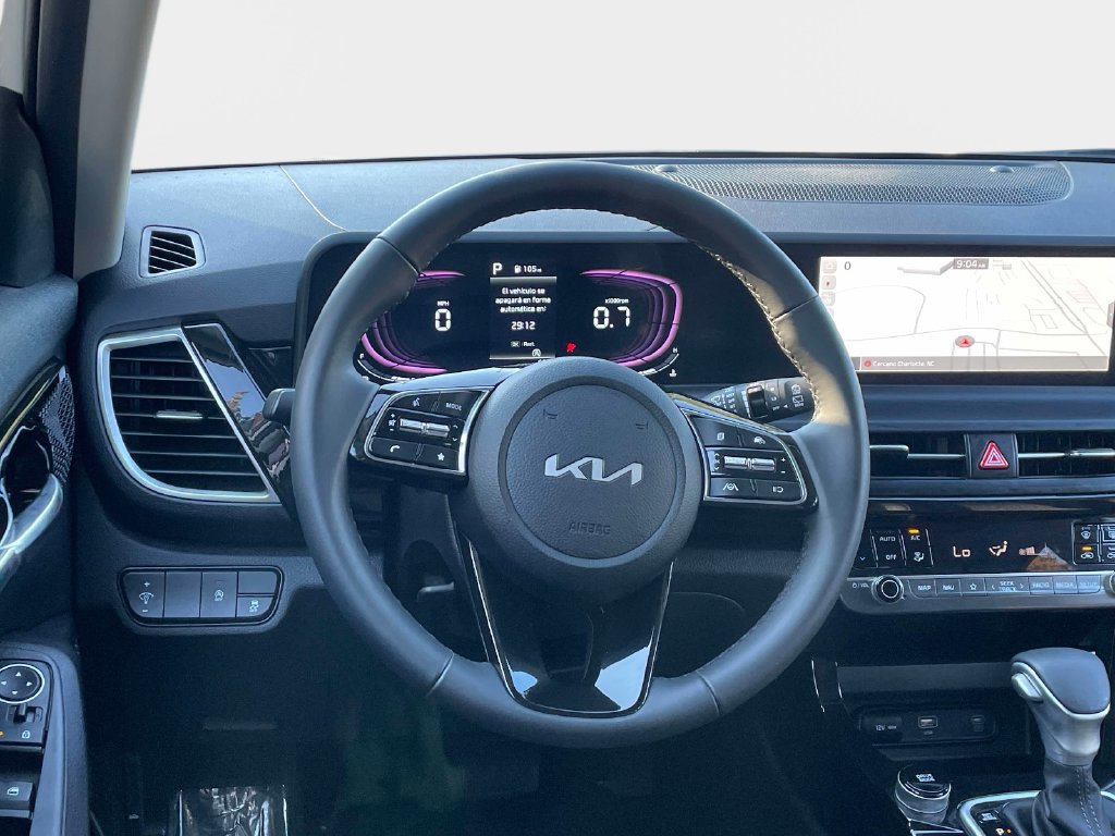 Used 2025 Kia Seltos S AWD/4WD image 17