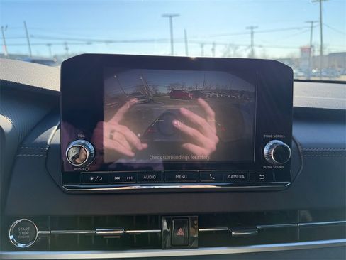 Used 2022 Mitsubishi Outlander SEL Black Edition image 18