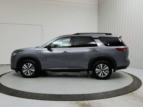New 2026 Nissan Pathfinder SL FWD image 4