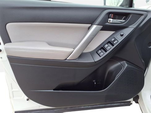 Used 2015 Subaru Forester 2.5i Limited w/ Popular Package #2 image 14