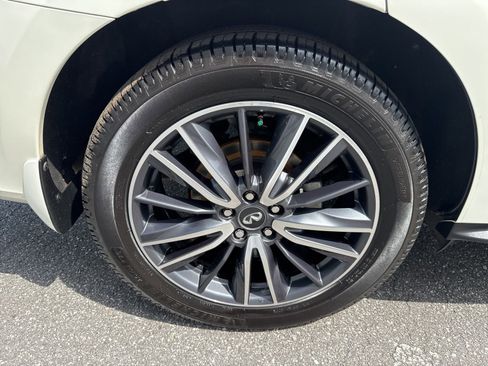 Used 2020 INFINITI QX60 Luxe w/ Essential Package image 9