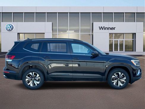 New 2026 Volkswagen Atlas SE image 6