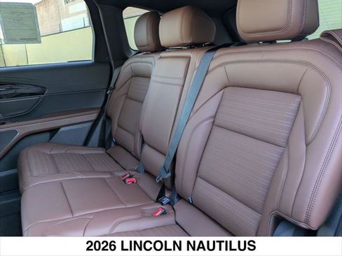 New 2026 Lincoln Nautilus Reserve w/ Jet Appearance Package image 13