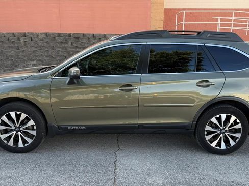 Used 2015 Subaru Outback 3.6R Limited AWD/4WD image 55