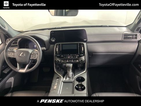Used 2023 Lexus LX 600 4WD w/ Appearance Package image 20