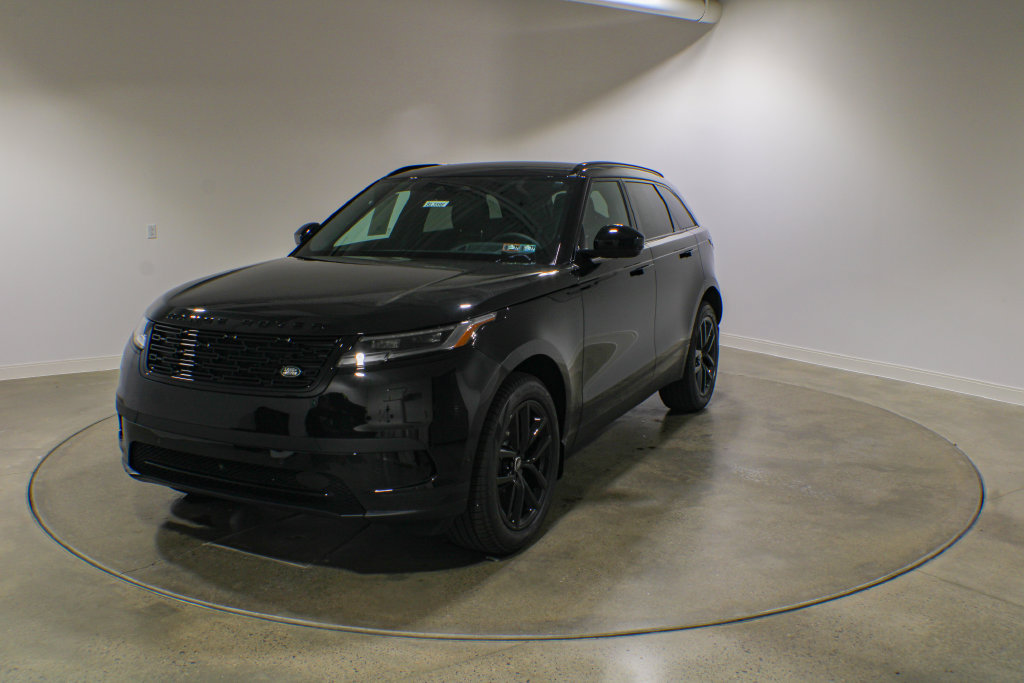 New 2026 Land Rover Range Rover Velar S AWD/4WD image 1