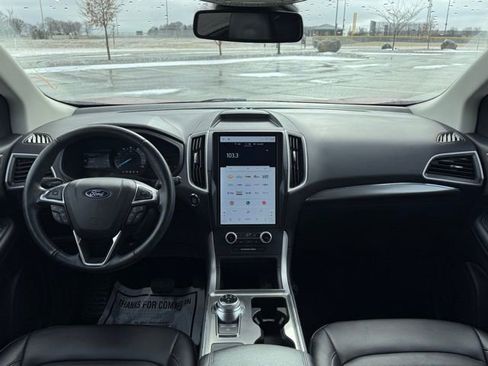 Used 2022 Ford Edge SEL w/ Convenience Package image 14