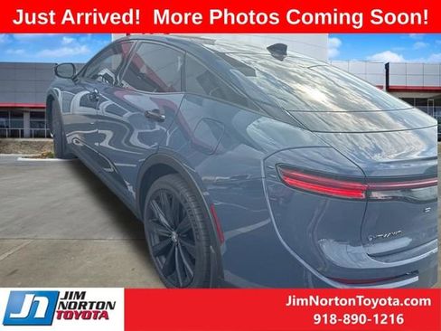 Used 2026 Toyota Crown Nightshade image 8