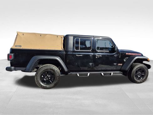 New 2025 Jeep Gladiator Mojave w/ Convenience Group image 10