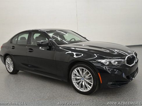 Used 2023 BMW 330i Sedan w/ Premium Package image 7