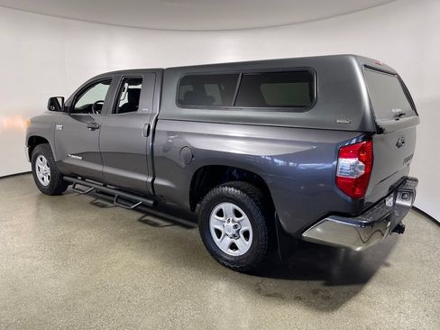 Certified 2017 Toyota Tundra SR5 RWD image 5