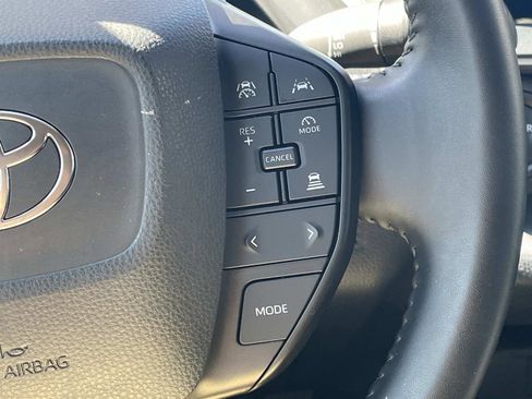 Used 2024 Toyota Prius LE image 24