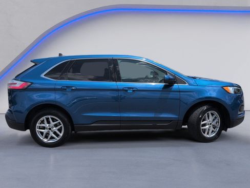 Used 2024 Ford Edge SEL AWD/4WD image 3