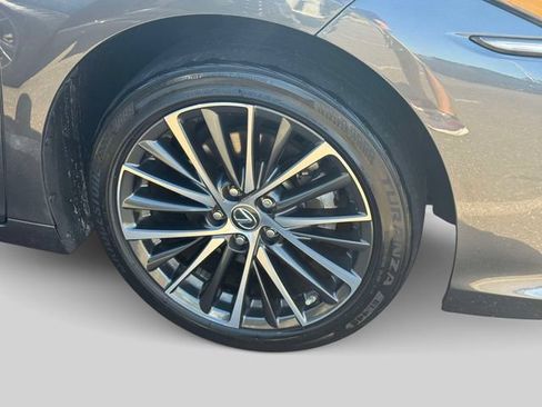 Used 2023 Lexus ES 350 w/ Premium Package FWD image 7