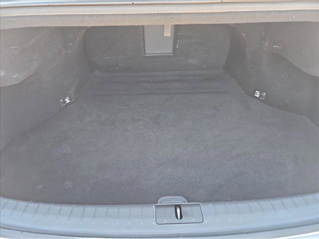 Used 2019 Genesis G80 3.8 RWD image 6