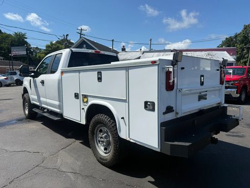 Used 2019 Ford F350 XL w/ XL Value Package AWD/4WD image 4