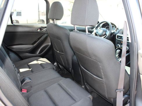Used 2016 MAZDA CX-5 Touring w/ Bose/Moonroof Package FWD image 15