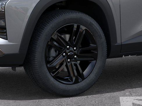 New 2026 Chevrolet Trax ACTIV w/ Sunroof Package FWD image 10