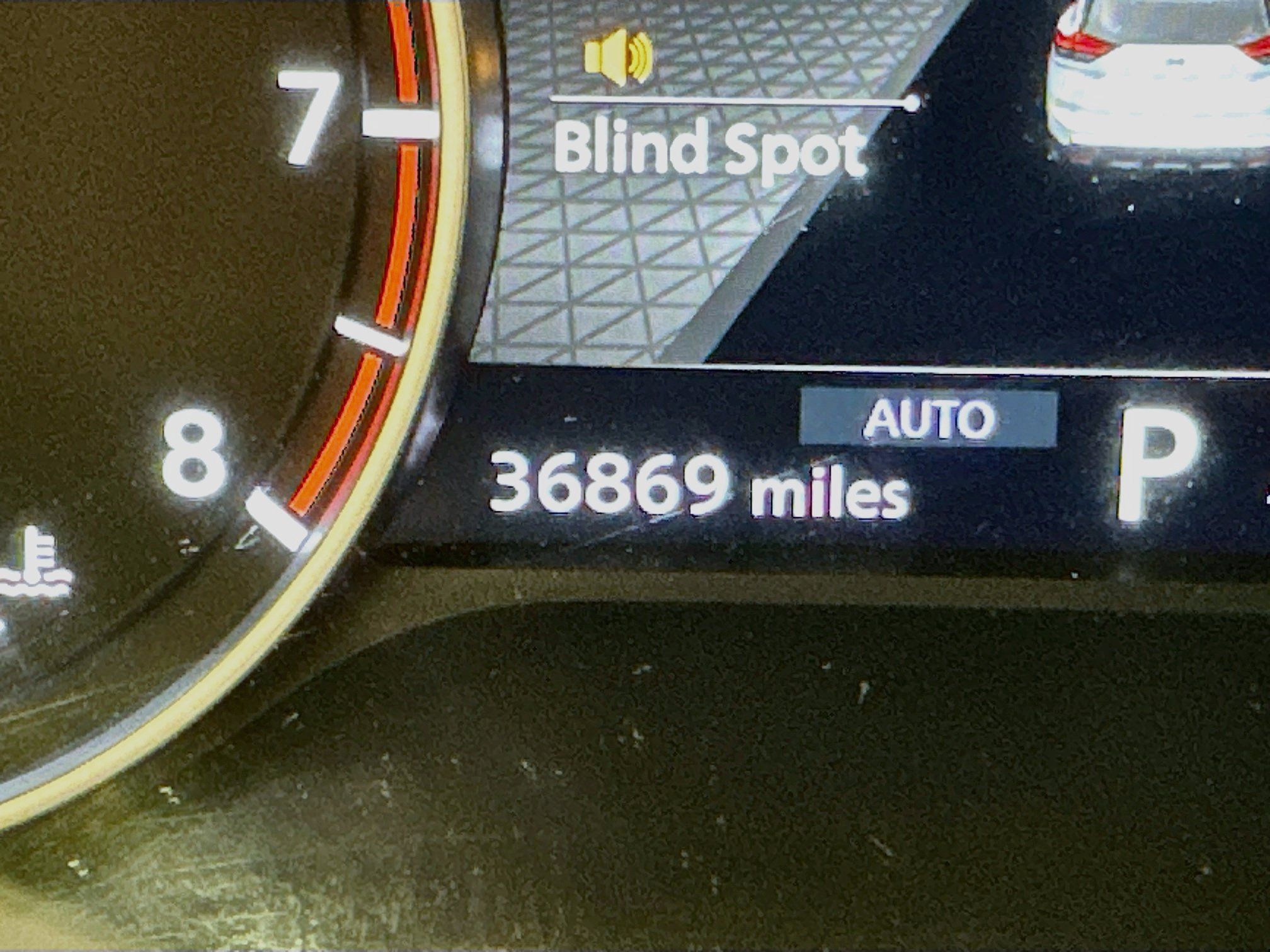 Used 2025 Nissan Rogue S AWD/4WD image 19