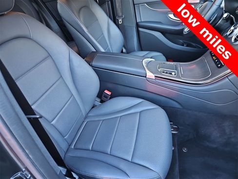 Used 2022 Mercedes-Benz GLC 300 image 18