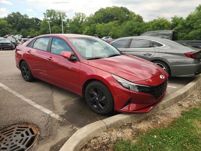 Used 2023 Hyundai Elantra SEL