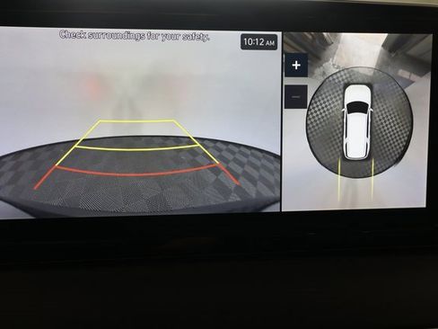 Used 2024 Hyundai Palisade Calligraphy image 18