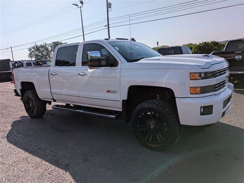 Used 2018 Chevrolet Silverado 2500 LTZ w/ Duramax Plus Package AWD/4WD image 9