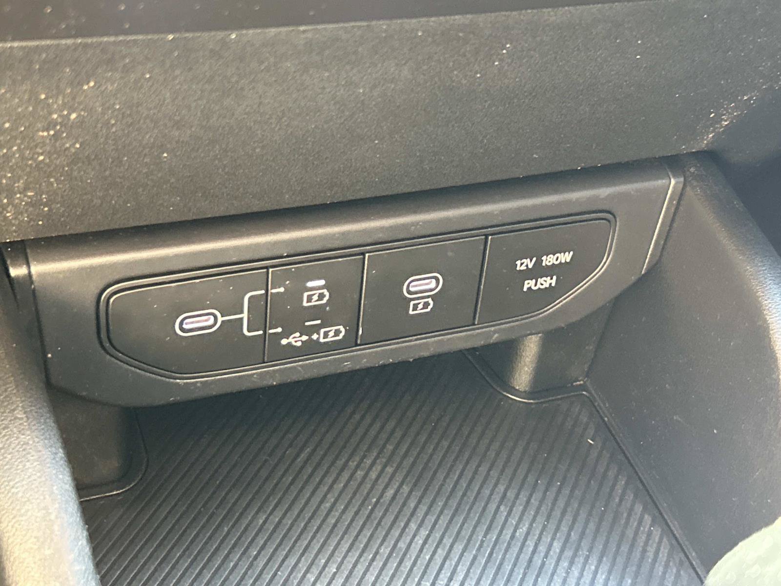 Used 2025 Kia K4 FWD image 29