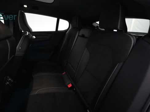 Used 2023 Volvo C40 P8 Recharge Ultimate AWD/4WD image 22