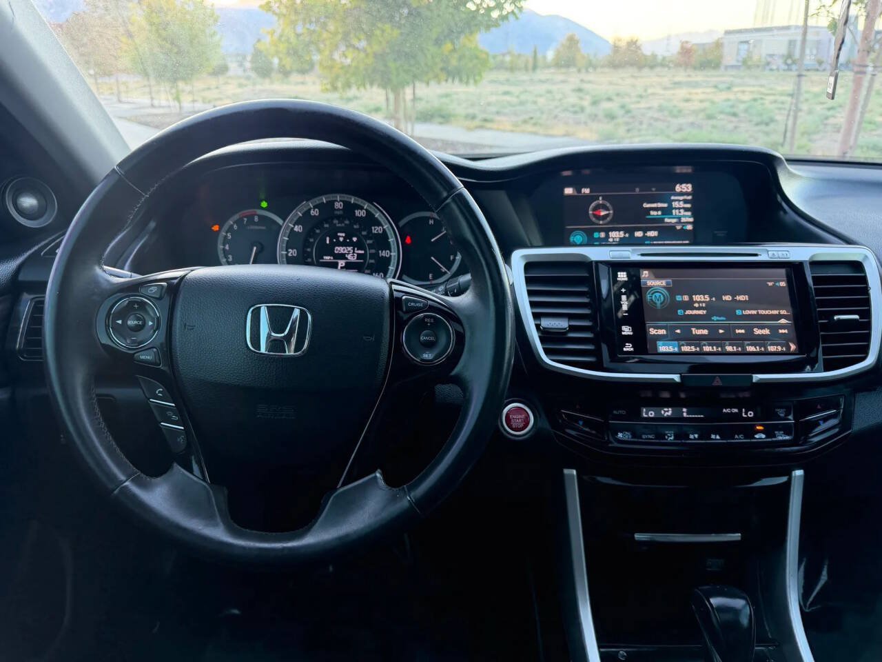 Used 2016 Honda Accord EX-L image 23
