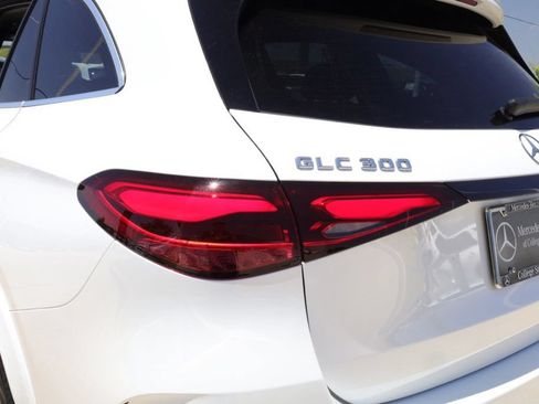 Certified 2024 Mercedes-Benz GLC 300 4MATIC image 10