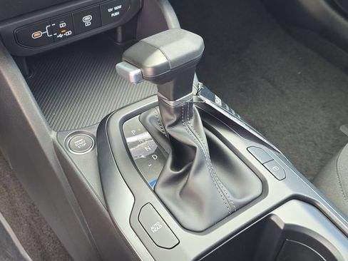 New 2026 Kia K4 FWD image 25