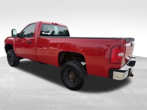 Used 2012 Chevrolet Silverado 2500 W/T w/ Snow Plow Prep Package image 4
