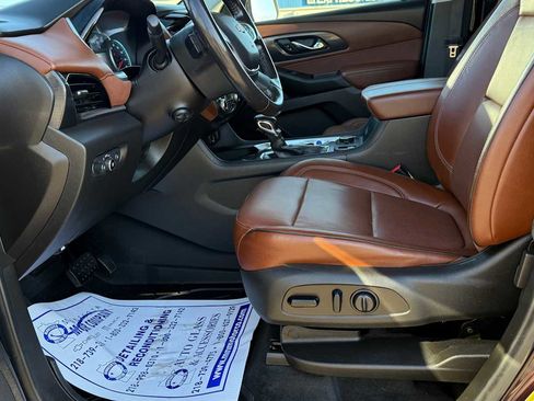 Used 2021 Chevrolet Traverse High Country w/ LPO, Floor Liner Package image 7