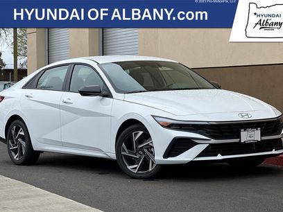 New 2025 Hyundai Elantra SEL