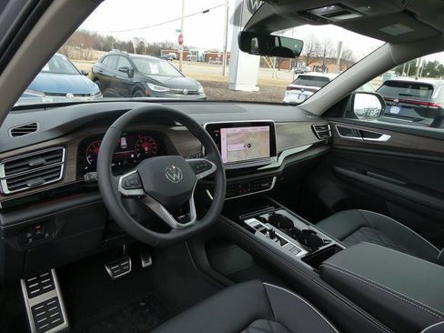 New 2026 Volkswagen Atlas SEL Premium R-Line AWD/4WD image 22