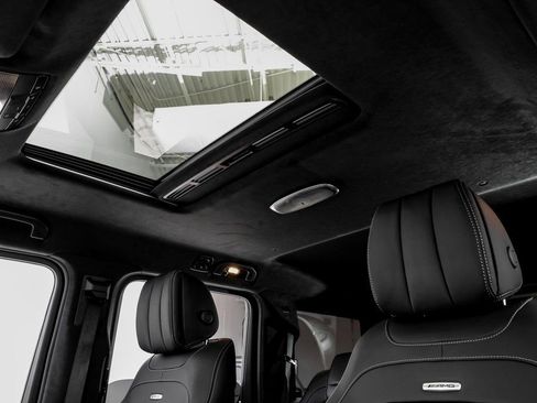Used 2026 Mercedes-Benz G 63 AMG 4MATIC image 9