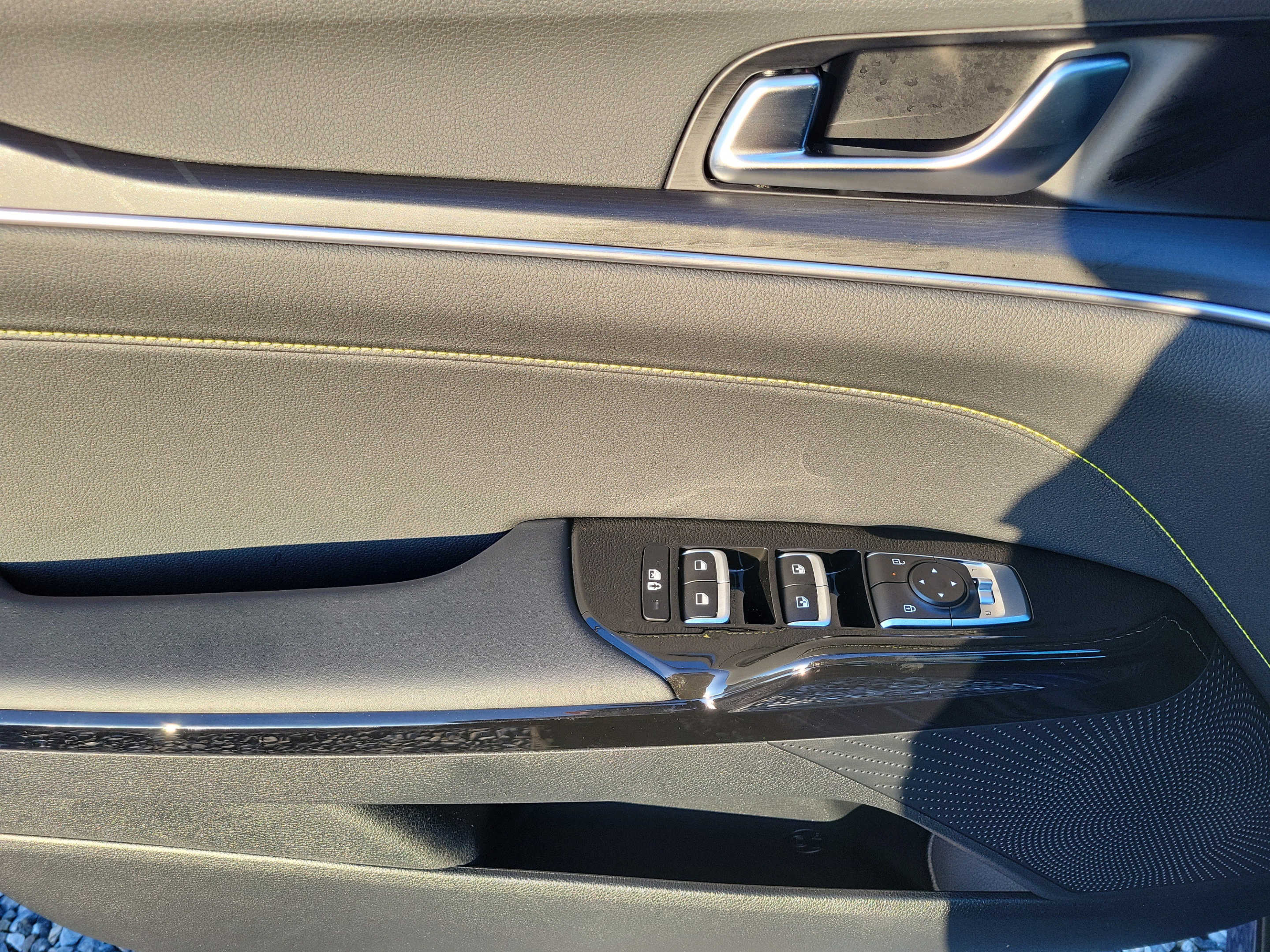 New 2027 Kia K5 GT FWD image 12