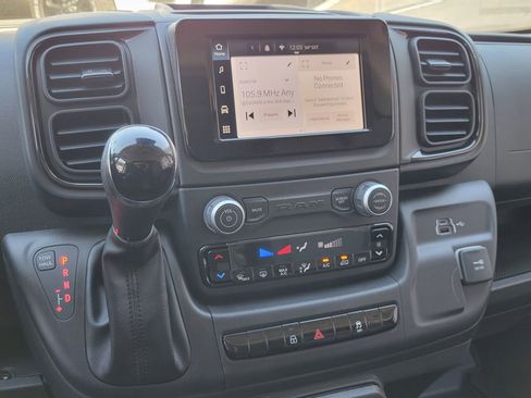 New 2026 RAM ProMaster 2500 w/ Convenience Group image 8